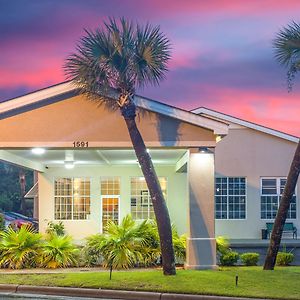 Surestay Hotel By Best Western North Myrtle Beach